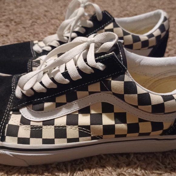 Vans - Picture 7 of 8